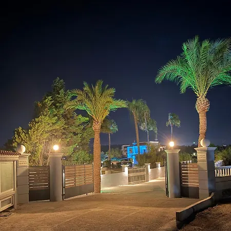 Captains Quarters Rhodes